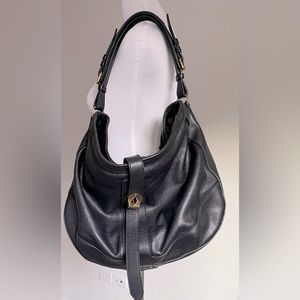 BURBERRY
Calfskin Medium Bartow Hobo